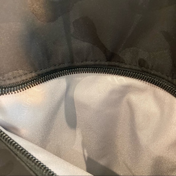 BAGGALLINI Hanover Crossbody Bag With Little  Pouch Wristlet NWT - Picture 11 of 14